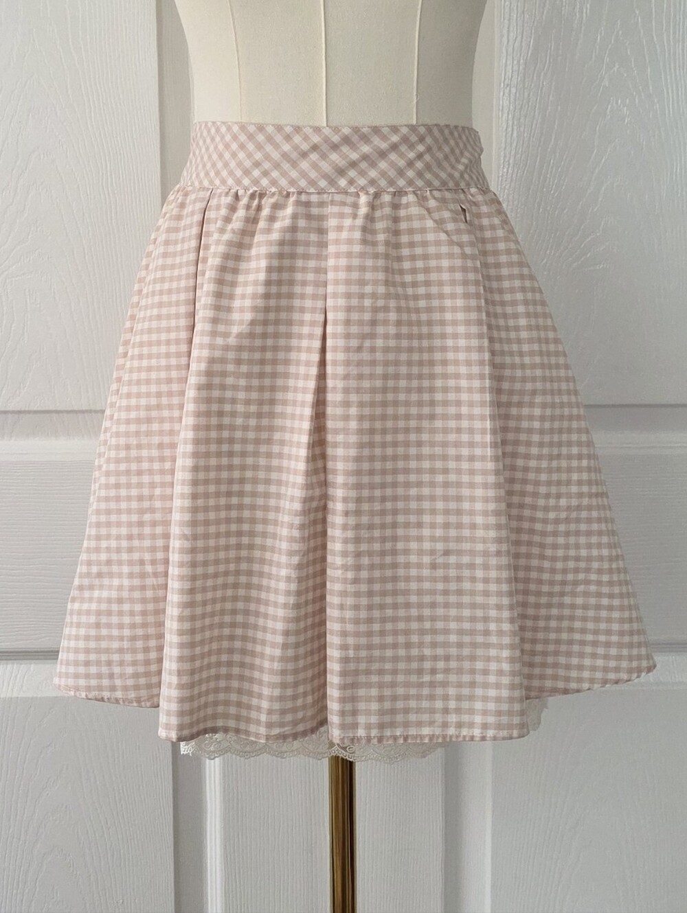 ♡ Pink Gingham Skirt, Lodispotto,  Size Medium ♡